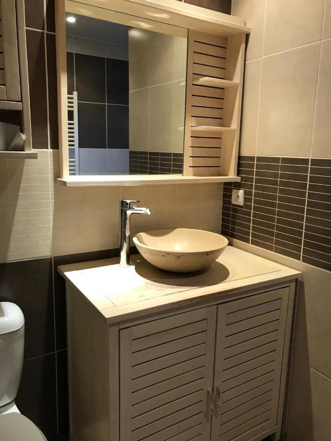 Oliviers Apartment Monteux Luaran gambar