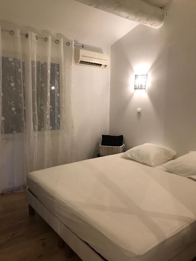 Oliviers Apartment Monteux Luaran gambar